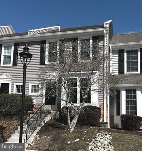 451 Hartford Sq, West Chester, PA, 19380