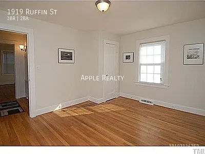 1919 Ruffin St — Photo 7