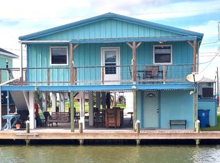 73 Channelview Rd, Rockport, TX 78382
