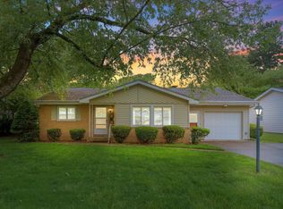 203 S 7th St, Saint Joseph, IL