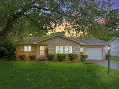 203 S 7th St, Saint Joseph, IL, 61873