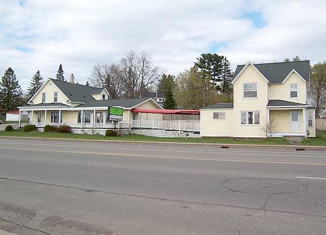 1st image of 1001 S Stephenson Ave