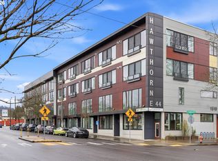 4426 SE Hawthorne Blvd #102, Portland, OR