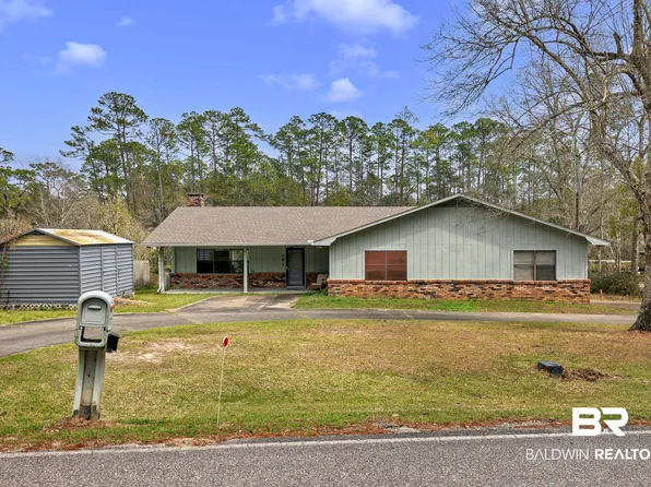 10088 Coleman Ln, Elberta, AL 36530