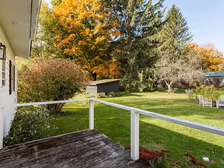 76 Spruceton Rd — Photo 43
