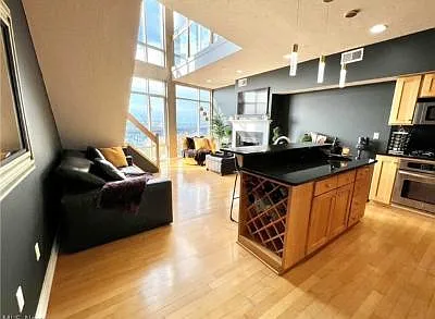 2222 Detroit Ave #1114 — Photo 2