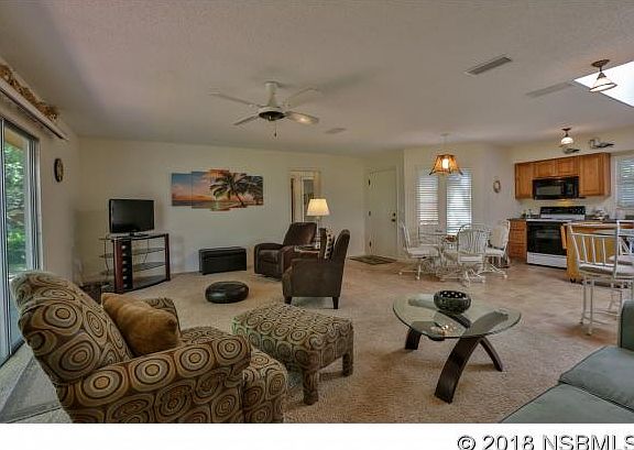 5th image of 838 E 19th Ave
