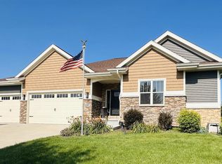 1407 Spahn Dr, Waunakee, WI 53597