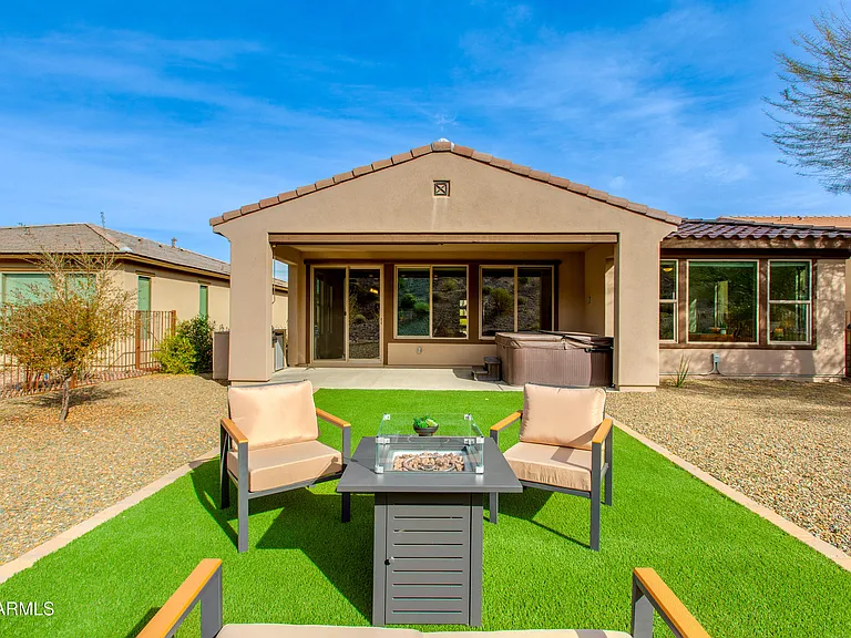 3289 Maverick Dr — Photo 15