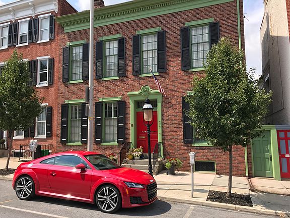 City living at its finest!