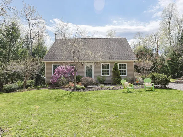 8 Codys Way, Bridgton, ME 04009