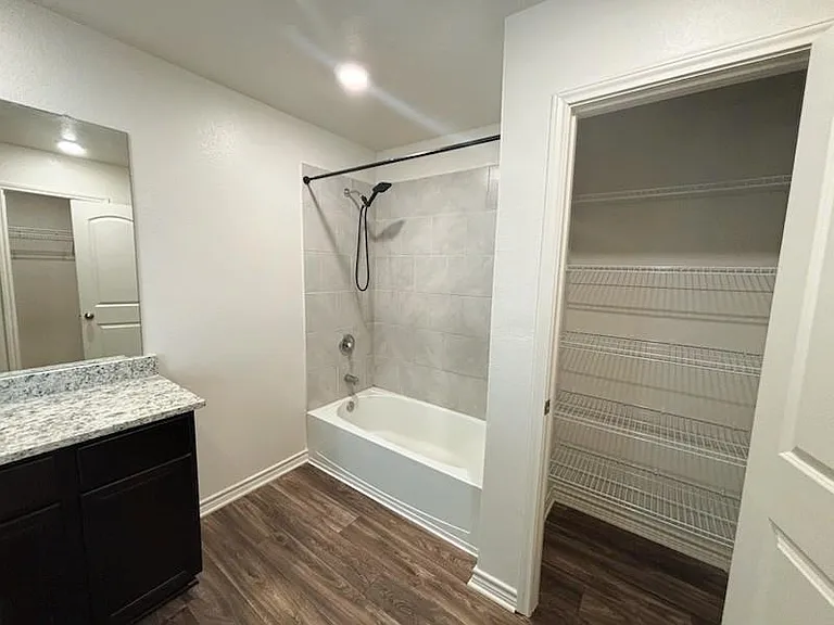 201 Sunnymeade Ln — Photo 13