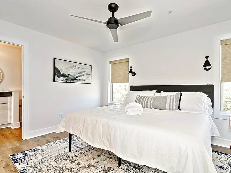 2530 Pacific Ave #6 — Photo 5