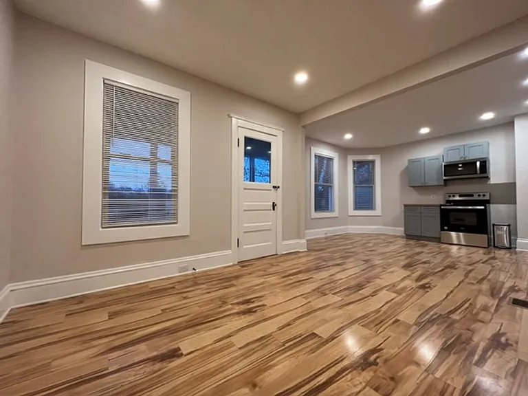 6701 Madison — Photo 27