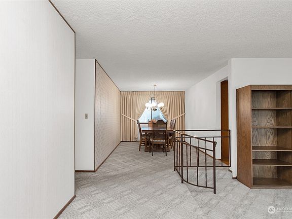 3rd image of 6123 E Sarazen Street SE