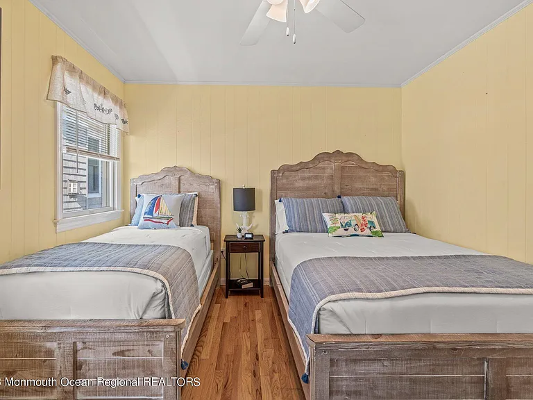 1404 Oceanfront #UPPER — Photo 44
