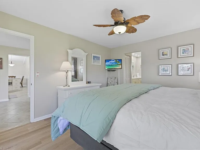 2261 Kings Lake Blvd — Photo 18