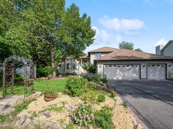 8770 Norwood Ln N, Maple Grove, MN 55369