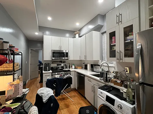 Rented by S1O Realty Group LLC | media 24