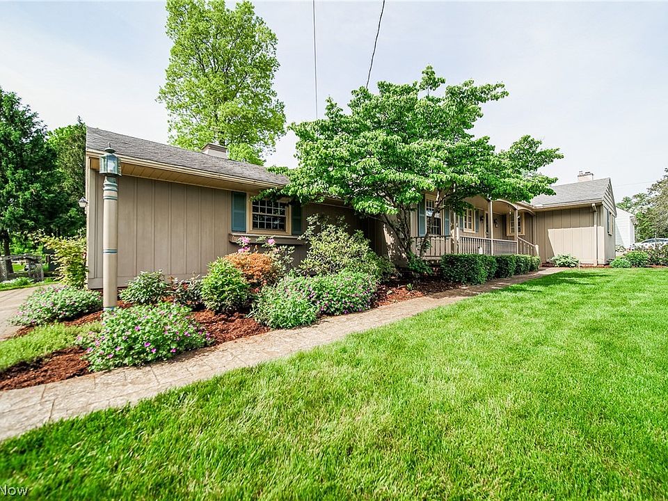 1st image of 353 Hillcrest Dr