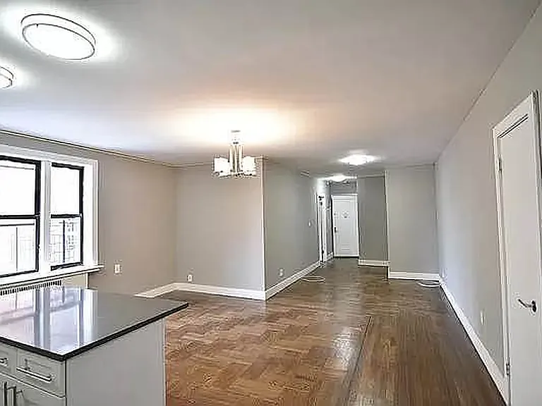 3660 Waldo Ave #4D — Photo 2