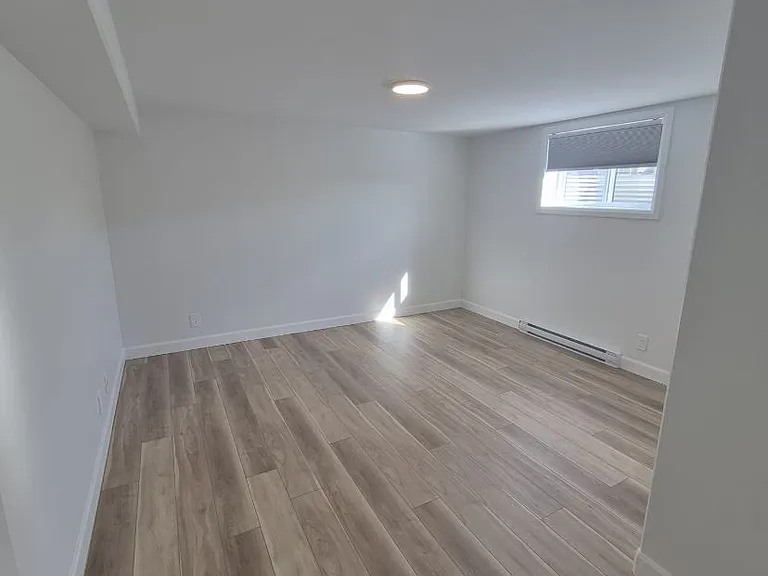 128 Hastings Dr #B — Photo 9