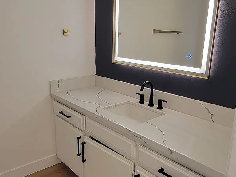 6228 Fulton Ave — Photo 15