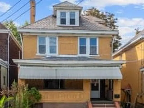 315 W 12th Ave, Homestead, PA 15120