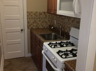 215 Magnolia Ter #B, Upper Darby, PA 19082
