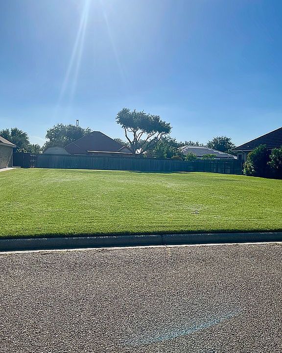 1st image of 2711 Garza St
