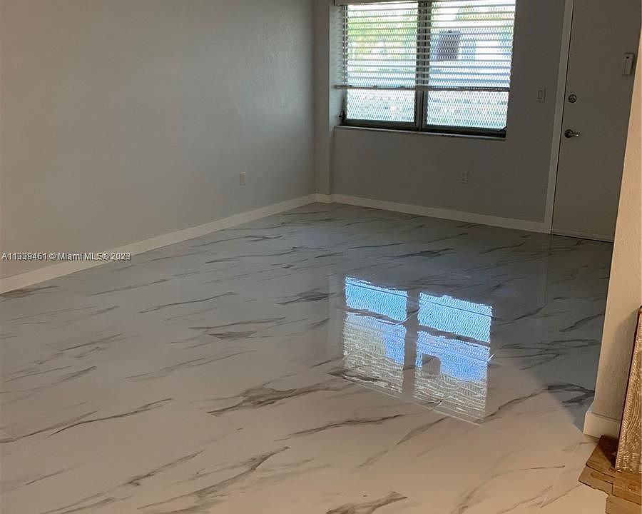 1st image of 1030 9th St APT 204
