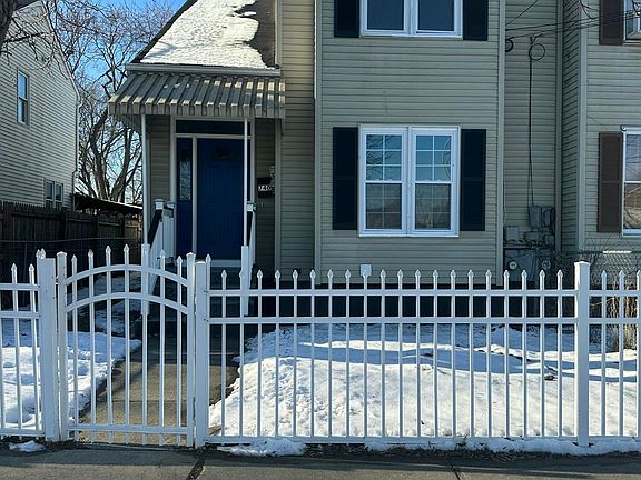 2nd image of 740 Hamilton Street
