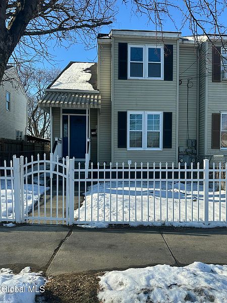 2nd image of 740 Hamilton Street