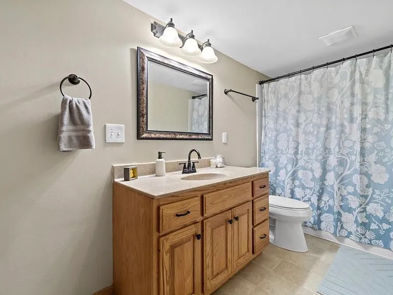 4506 Camden Rd — Photo 10