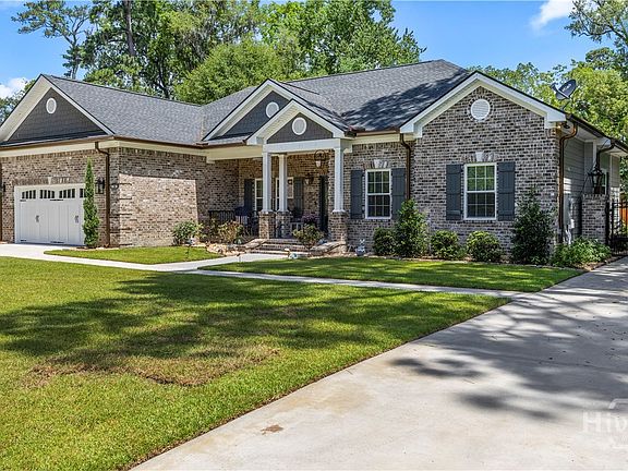 5th image of 28 Alpine Drive
