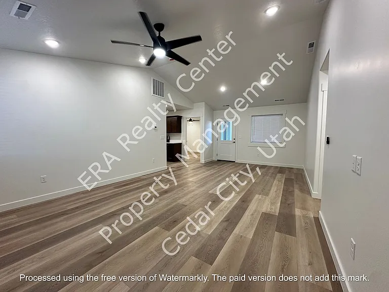 3975 Hawks Landing Loop — Photo 3