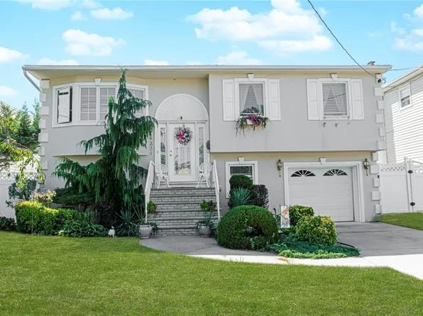 334 Katan Ave, Staten Island, NY 10308