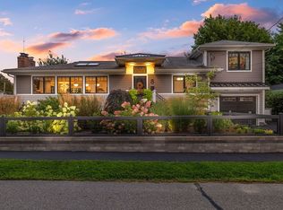 8 Arnold St, Needham, MA 02494