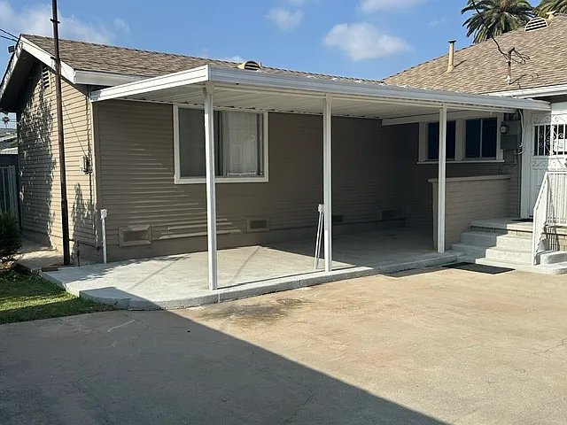 139 N Harvard Blvd — Photo 28