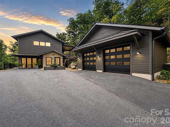 2nd image of 228 Allen Mountain Dr