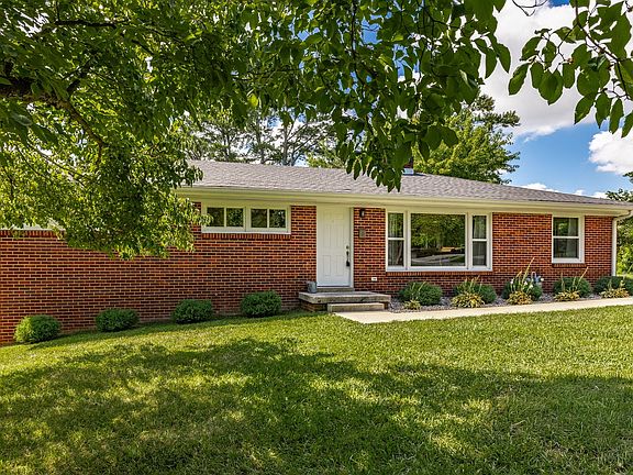 5th image of 503 N Pawnee Dr