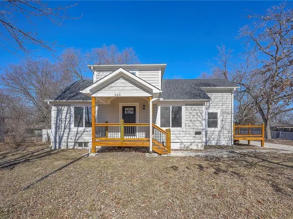 524 E Prairie St, Olathe, KS 66061