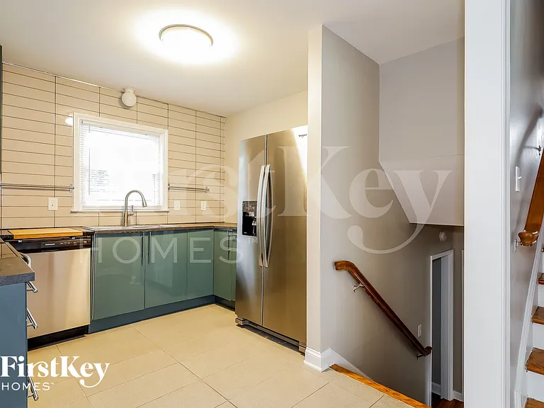1128 Rocky Ridge Dr — Photo 8