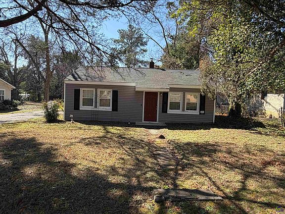 2nd image of 207 Eaker Dr