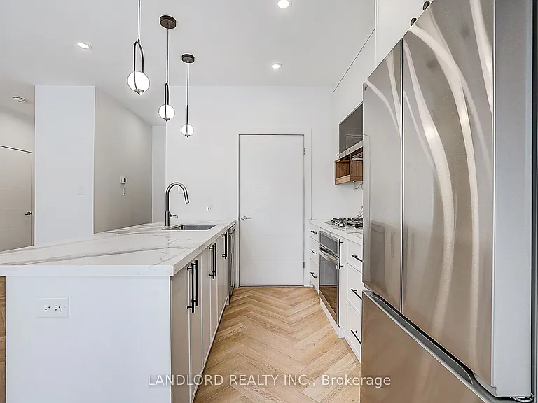 1146 Broadview Ave #1 — Photo 21