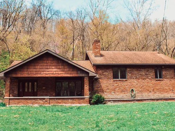264 Toms Run Ln, Moundsville, WV 26041