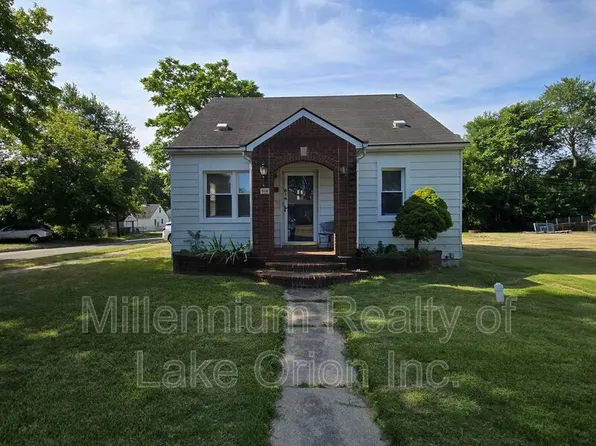 614 E Tennyson Ave, Pontiac, MI 48340