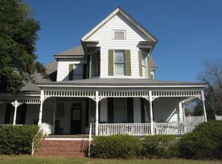 902 Evergreen St, Perry, GA 31069