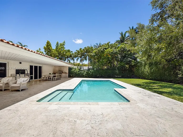 7230 Vistalmar St — Photo 32