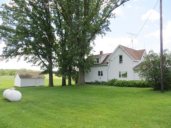 4th image of 19265 350th Street
